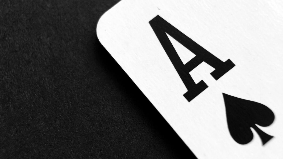Baccarat Card Values FAQ: From the First Deal to the Final Score