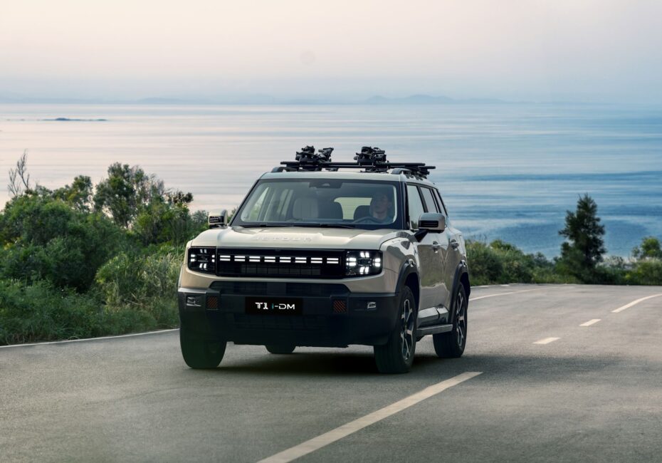 Jetour T2 i-DM plug-in hybrid