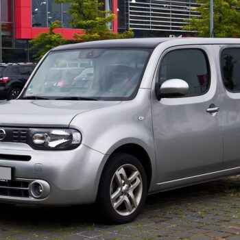 Nissan EV range