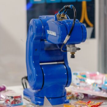 robot arm Fukushima