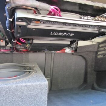 car audio amplifier